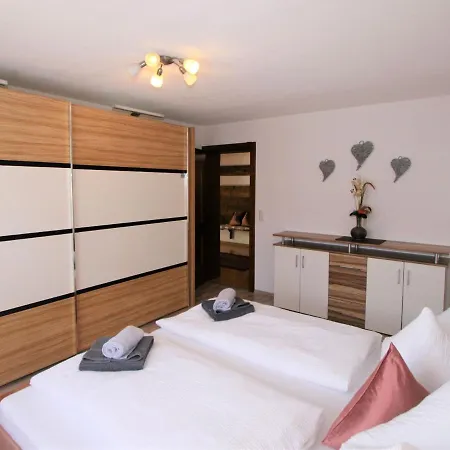 Maerzenblick By Interhome شقة